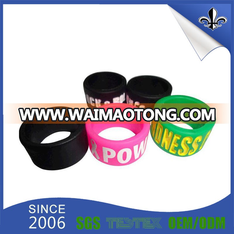 2017 Promotional Fashion design Silicone Finger Ring